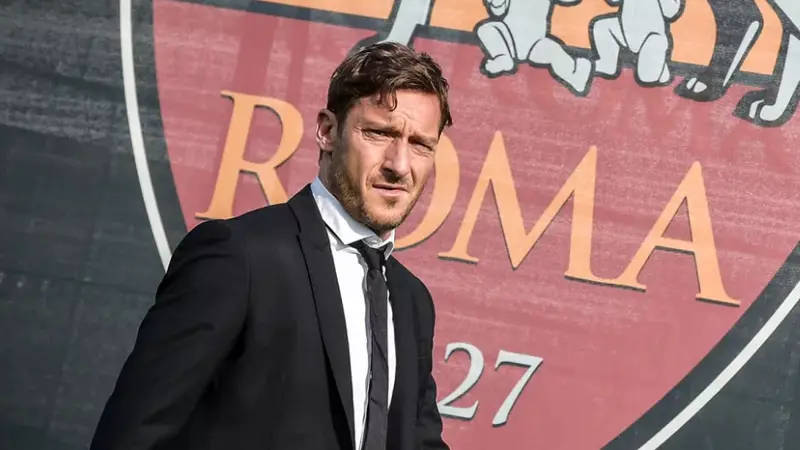 Francesco Totti Pertimbangkan Kembali ke Dunia Sepakbola Profesional di Usia 48 Tahun